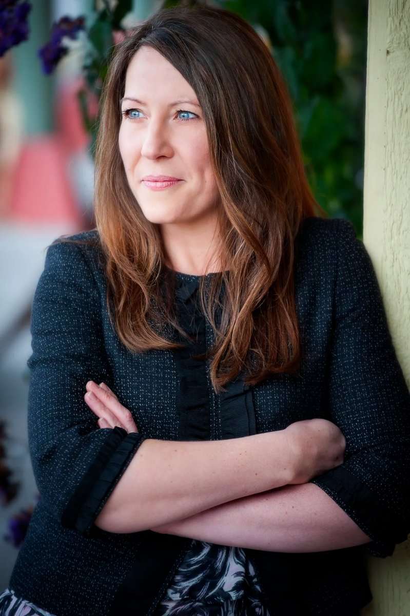 Brenda Niemeyer, PCC Brenda Niemeyer, PCC, founder, executive and leadership coach at WayPoint Coaching